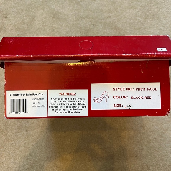 Funtasma pumps. Worn once or twice. In excellent condition. 2.5 inch heel - Picture 3 of 5